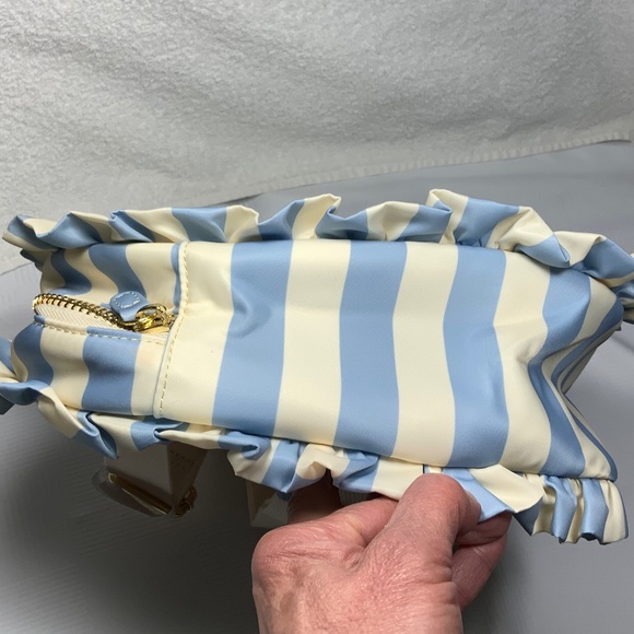 NWT Stoney Clover Lane Ruffle Mini Heart Backpack - Picture 4 of 8